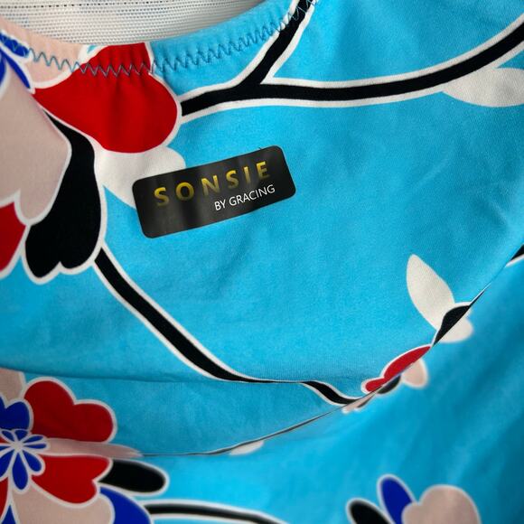 GBM-Sonsie by Gracing swimsuit-22W-plus‎ size, vibrant, sliming design, stretchy - Picture 4 of 5